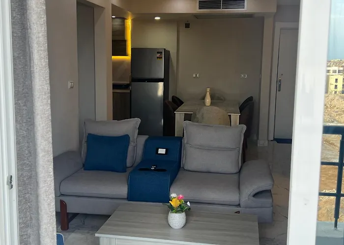 Fanadir Bay Apartmanhotel Gurdaka